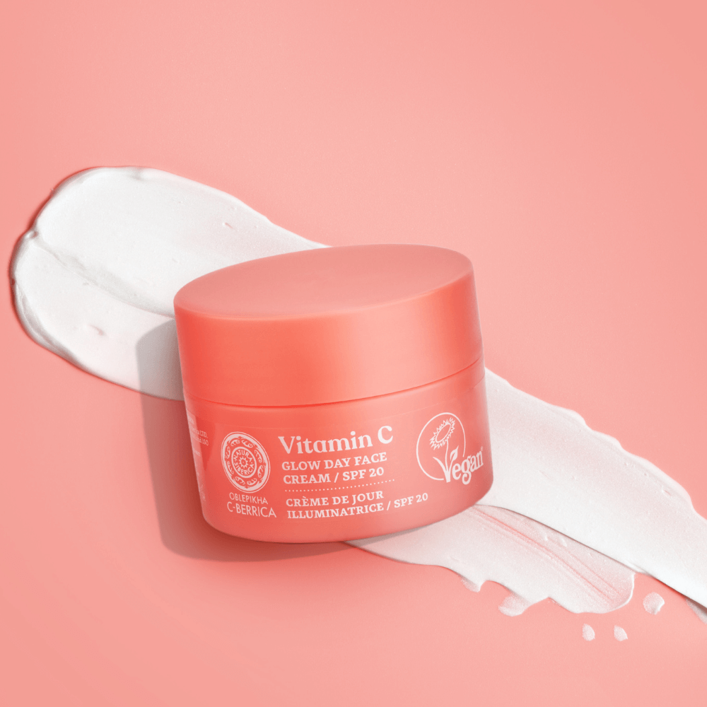 Vitamin C Glow Day Face Cream كريم فيتامين سي العضوي للنضارة